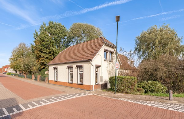 Medium property photo - Rijksweg 104, 4255 GN Nieuwendijk